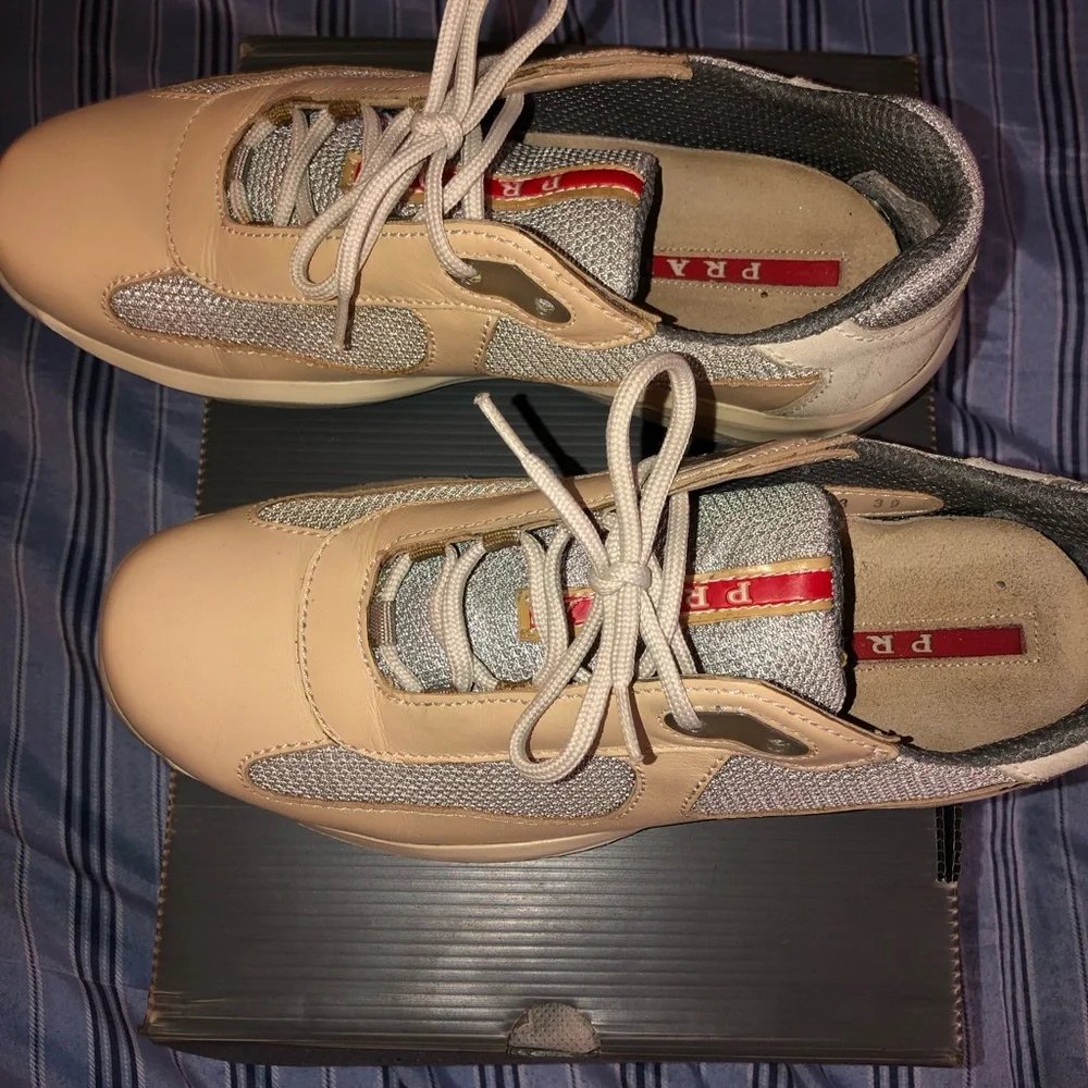 Prada Beige Shoe Box with Red Label SZ 9 slightly worn - Picture 2 of 5